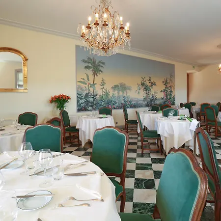 Chateau D'isenbourg & רופאק