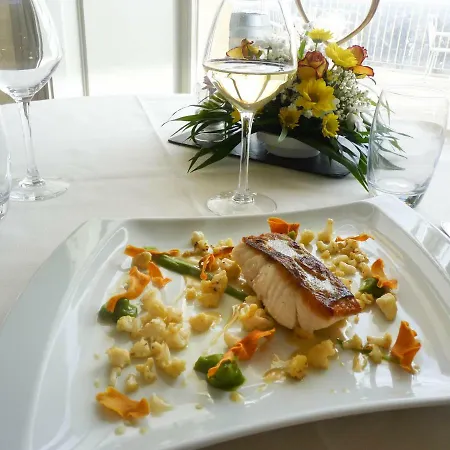 Chateau D'isenbourg & 5*