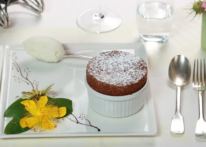 Hotel Chateau D'isenbourg &