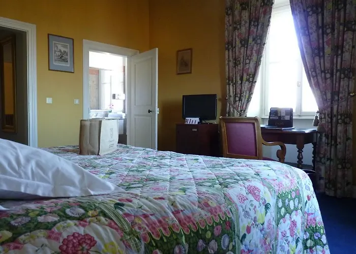 מלון Chateau D'isenbourg &